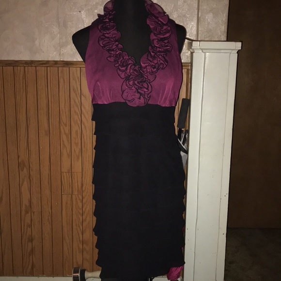 Sexy Burgundy & black S.L fashions dress - Picture 2 of 7